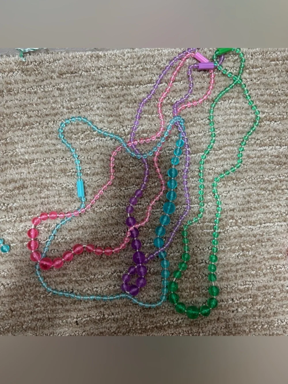 4 Necklaces for Pretty Pretty Princess Game Replacement Parts